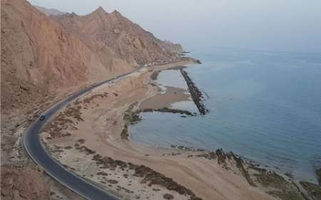 گردنه عشاق هرمزگان تابلویی بی‌بدیل میان دریا و صخره