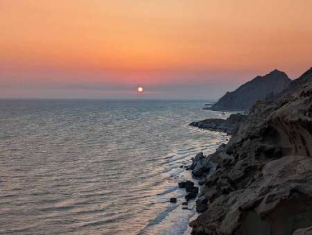 گردنه عشاق هرمزگان تابلویی بی‌بدیل میان دریا و صخره