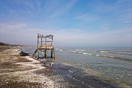 ساحل رامدشت رودسر؛ تلاقی رویایی کوه، جنگل و دریا