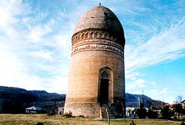 برج لاجیم سوادکوه؛ شاهکار هزار ساله در قلب جنگل‌های مازندران