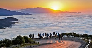 روستای فیلبند؛ راهنمای سفر به بام مازندران و دریای ابر